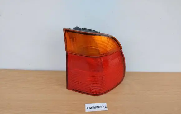 BMW 5 E39 Rear/tail lights 8361672