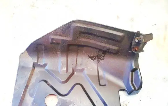 Hyundai Getz Engine splash shield/under tray