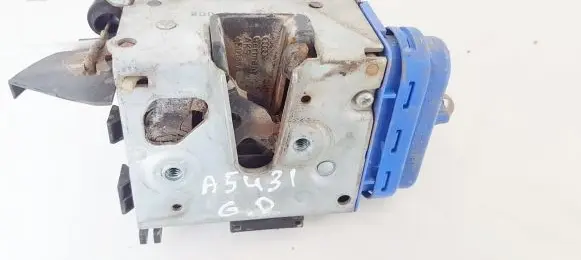 Audi A6 S6 C4 4A Rear door lock 8d0839016a