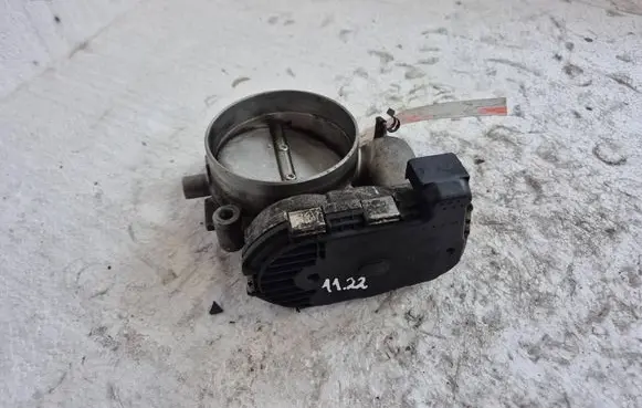 Mercedes-Benz CLS C219 Throttle body valve A2731410325