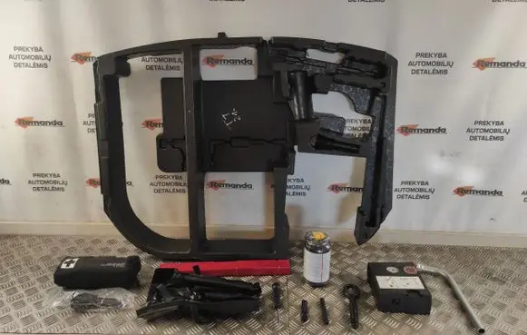 Audi TT TTS RS Mk3 8S Tool set 8K0805615 8N0012219C