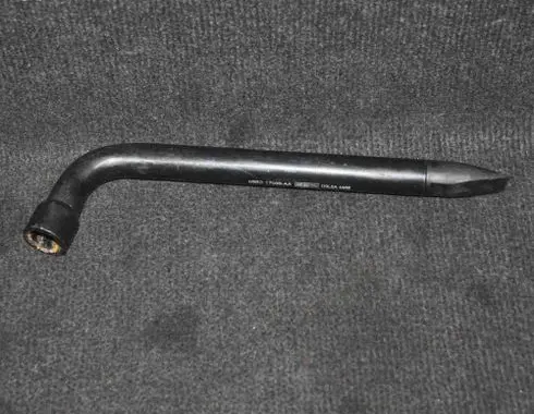 Ford Mondeo Mk III Wheel nut wrench 93BB17032AA