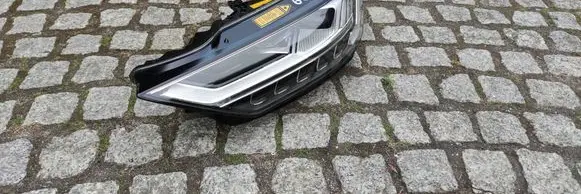 Audi A8 S8 D5 Headlight/headlamp 4N0941085