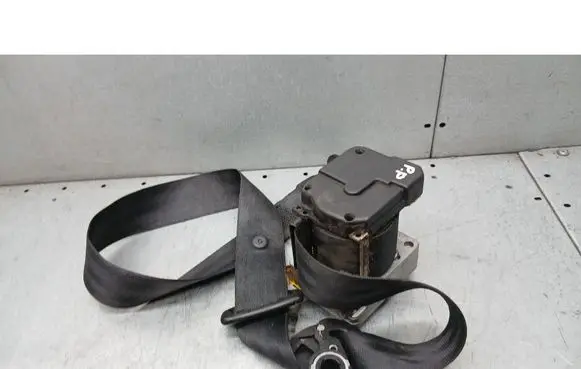 Seat Leon (1M) Front seatbelt