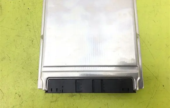 Mercedes-Benz C W203 Engine control unit/module A1111532979