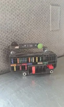 BMW 7 E65 E66 Fuse box set 690058303 6900583
