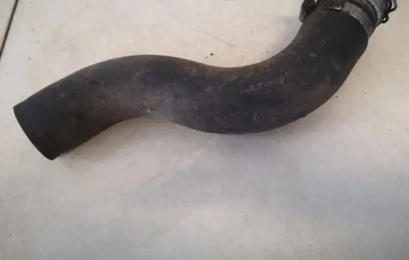 Toyota Corolla Verso AR10 Intercooler hose/pipe
