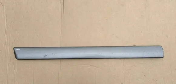 Nissan Patrol Y61 Front door trim (molding) 80871VC308 80871VC300