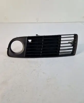 Audi A6 S6 C5 4B Front fog light trim/grill 4b0807681s