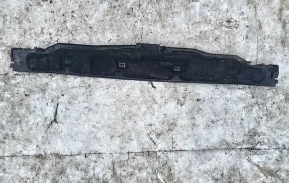Ford Focus Wiper trim BM51A01628AC BM51-A01628-BC