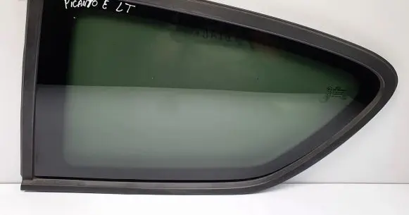 KIA Picanto Rear side window
