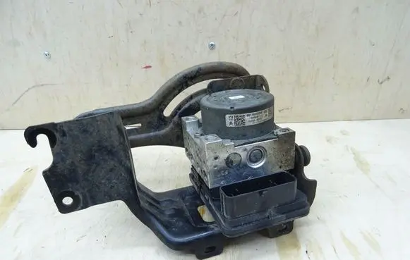 Peugeot 407 ABS Pump