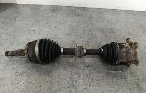Nissan X-Trail T30 Front driveshaft 