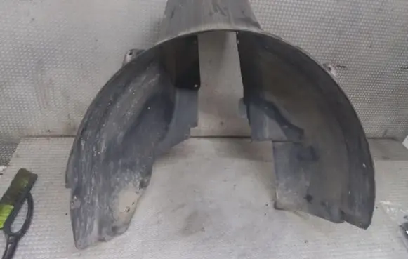Audi A2 Front wheel arch liner splash guards