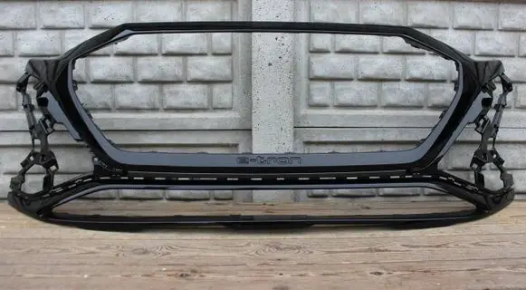 Audi Q8 e-tron Front bumper 4KE807725