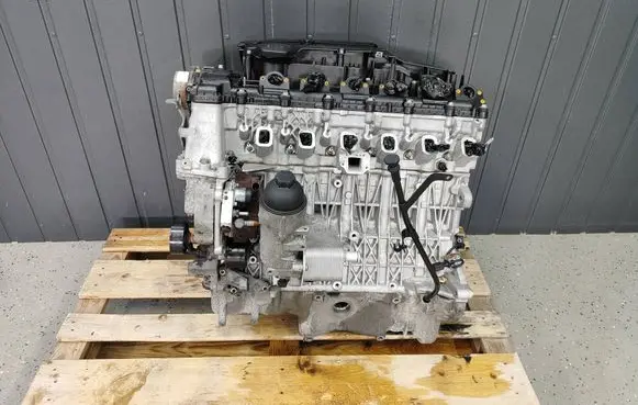 BMW 5 E60 E61 Engine 306D3 7781203 26716904