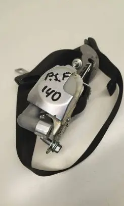 Hyundai i40 Front seatbelt 888103Z000HY 888103Z000RY V01V02L