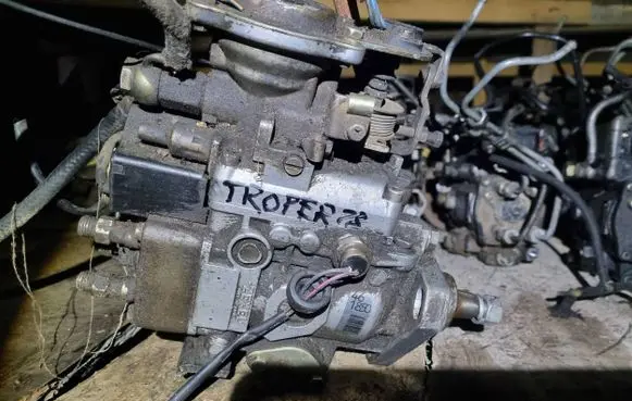 Isuzu Trooper Fuel injection high pressure pump 1890