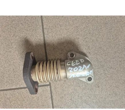 KIA Ceed Turbo air intake inlet pipe/hose 