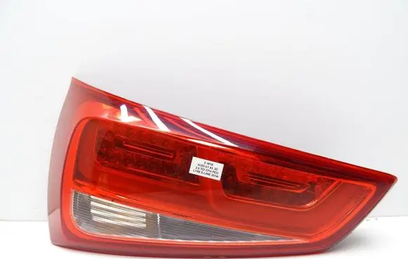 Rear/tail lights