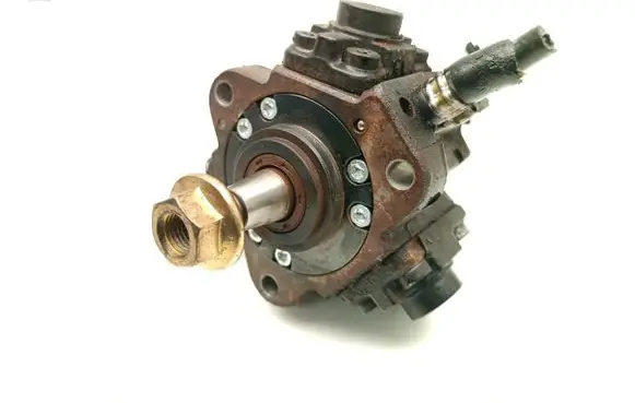 Opel Astra H Fuel injection high pressure pump 0055206679 0445010156