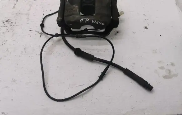 Mercedes-Benz B W246 W242 Front brake caliper