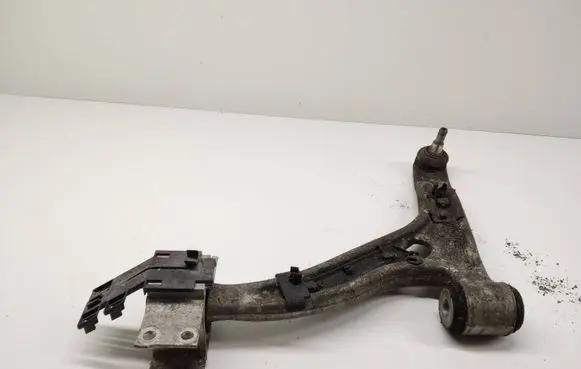 Mercedes-Benz B W246 W242 Front lower control arm/wishbone