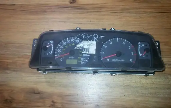 Mitsubishi Montero Speedometer (instrument cluster) mr406882 257310-3610