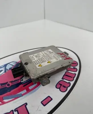 Mitsubishi Outlander Headlight ballast module Xenon D2SD2R2000H