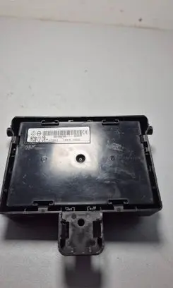Citroen C4 Cactus Comfort/convenience module 8201054129 19759141 00306087