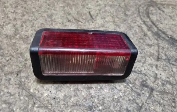 BMW 3 E46 Boot/trunk interior light 8368577