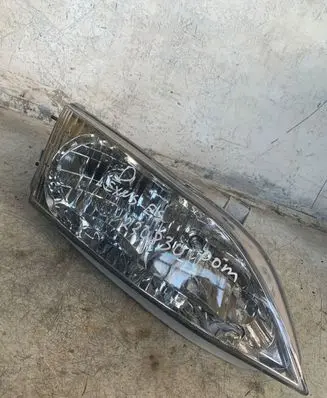 Lexus ES 250 - 300 - 330 Headlight/headlamp