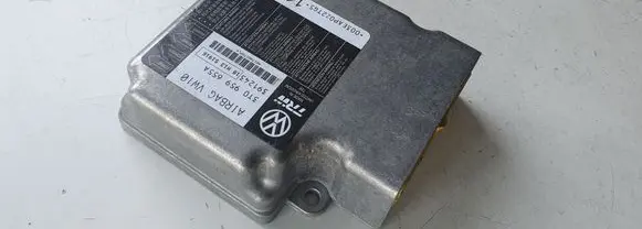 Skoda Superb B6 (3T) Airbag control unit/module