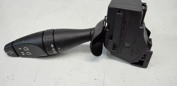 Ford Mondeo Mk III Wiper control stalk 17A553 1S7T17A553