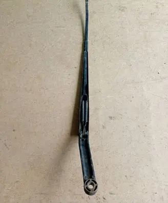 Audi A6 S6 C5 4B Front wiper blade arm 4B1955408