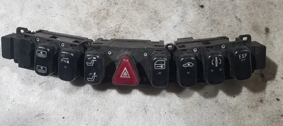 Mercedes-Benz S W220 Hazard light switch 2208214658