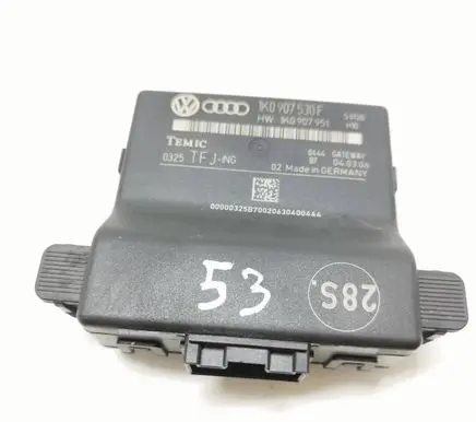 Volkswagen Caddy Gateway control module 1K0907530F 1K0907951