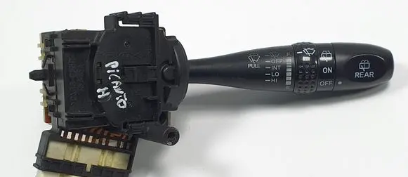 KIA Picanto Headlight wiper switch 75733A