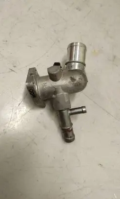 KIA Sportage Thermostat housing 