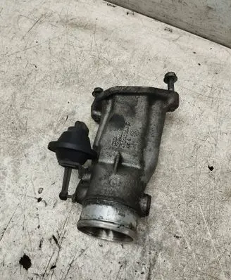 Audi A6 S6 C5 4B Throttle valve 4B0145950