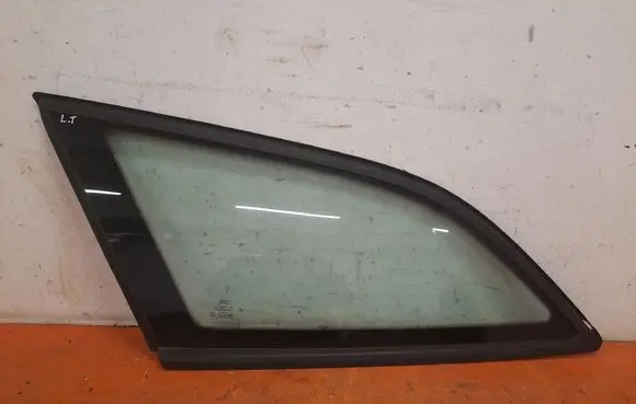 Ford Mondeo MK IV Rear side window