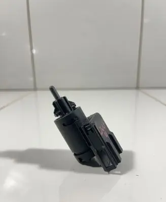 Volkswagen Golf IV Brake pedal sensor switch 1J0945511D 19622000