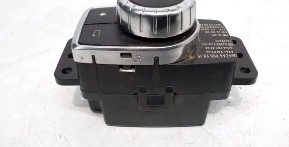 Mercedes-Benz CLA C117 X117 W117 Head unit multimedia control A2469009815