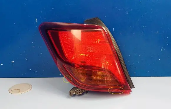 Toyota Yaris Rear/tail lights 815610D600