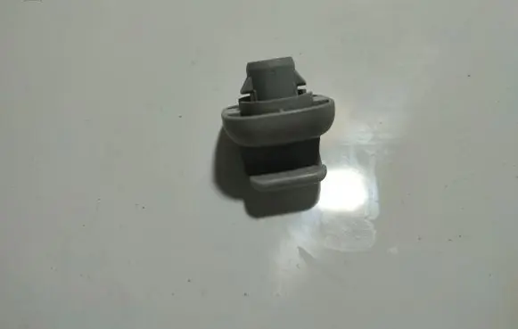 Sun visor clip/hook/bracket