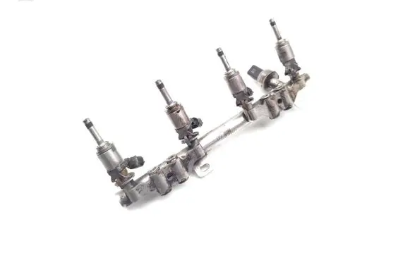 Nissan Pulsar Loading door lock loop/hook striker 175204385R