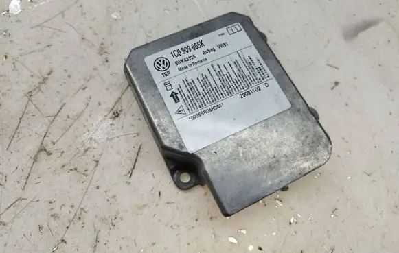 Skoda Roomster (5J) Airbag control unit/module 1C0909605K 29081102 5WK43125