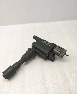 Mazda 323 High voltage ignition coil U4015 111N