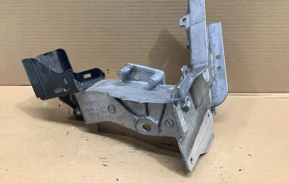 Mercedes-Benz E W213 Side radiator support slam panel A2536210600