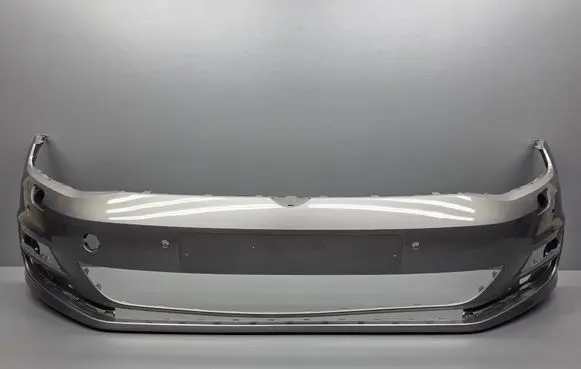 Volkswagen Golf VII Front bumper 5G0807221